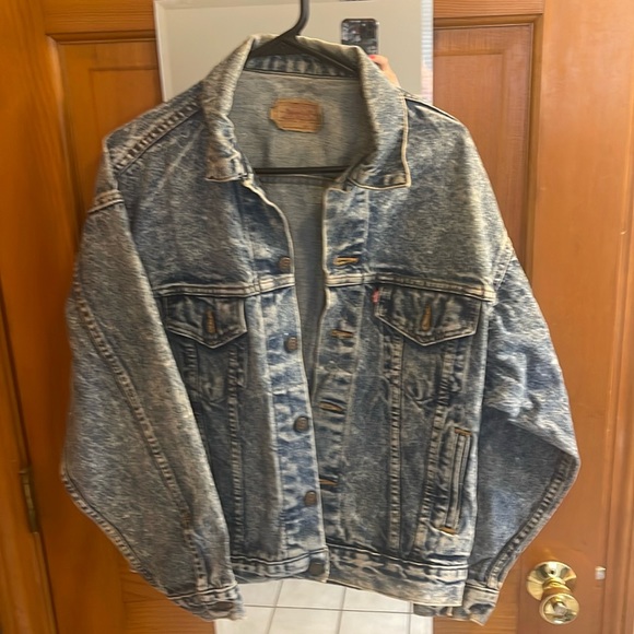 Vintage Levi’s Jean Jacket - Picture 1 of 3